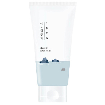 Мягкая пенка для умывания с морской водой Round Lab 1025 Dokdo Cleanser 150мл