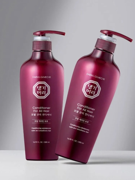 Разглаживающий кондиционер для всех типов волос Daeng Gi Meo Ri Gold Conditioner For All Hair Types 500мл