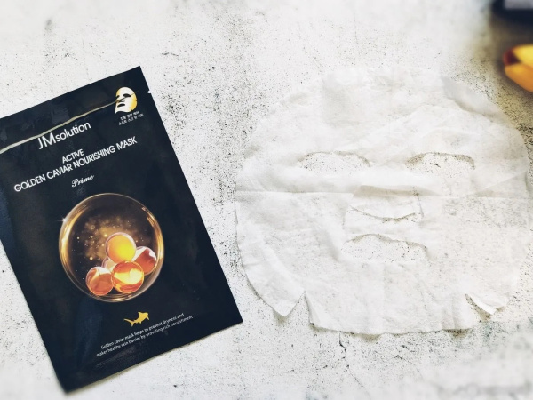 Питательная маска с экстрактом икры и золотом JMsolution Active Golden Caviar Nourishing Mask 30мл