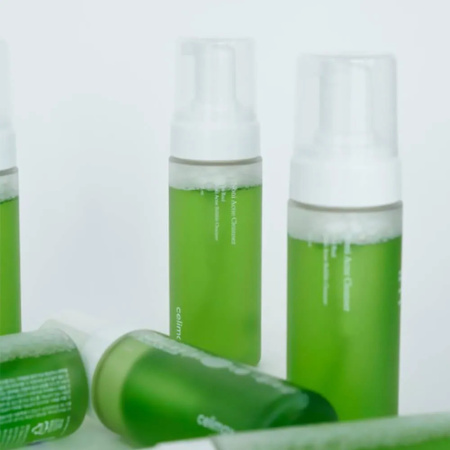 Мягкая очищающая пенка на основе нони Celimax The Real Noni Acne Bubble Cleanser 150мл