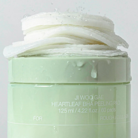 Тонизирующие пилинг-пэды с BHA-кислотой Celimax Ji Woo Gae Heartleaf BHA Peelind Pad 60шт